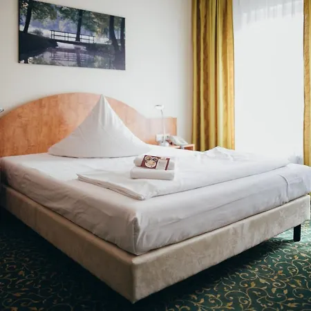 Kulturhotel Fuerst Pueckler Park