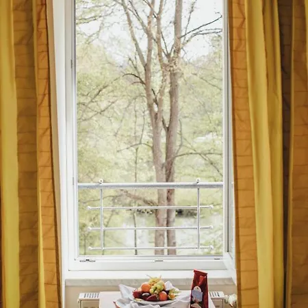 Отель Kulturhotel Fuerst Pueckler Park