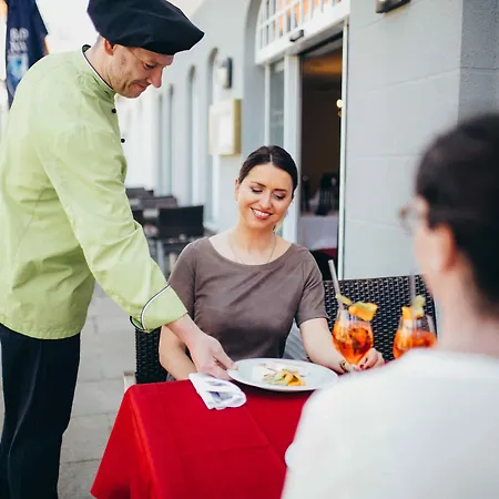 Hotell Kulturhotel Fuerst Pueckler Park