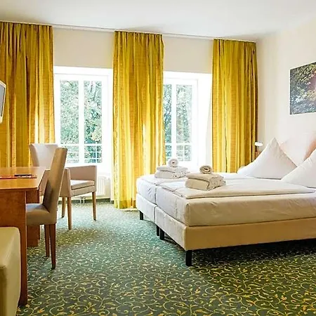 Kulturhotel Fuerst Pueckler Park