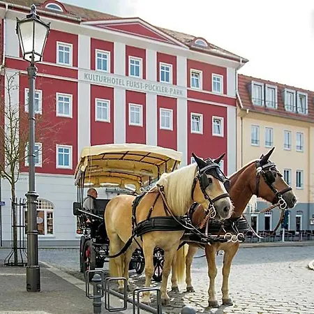Отель Kulturhotel Fuerst Pueckler Park Бад-Мускау